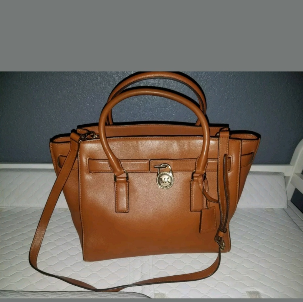 Michael Kors Hamilton bag